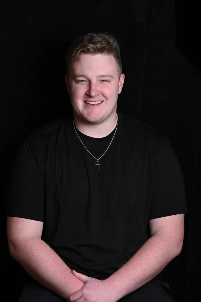 Portrait of Hewitt, Lab Technician and Designer at Samuel F. Jirik, DDS